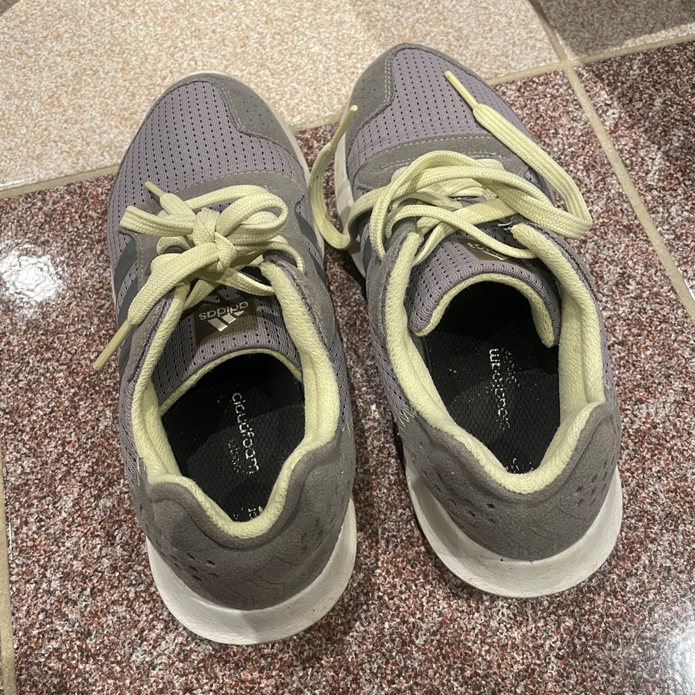 Adidas Cloudfoam Gray and Light Yellow Running Shoes - women size 6